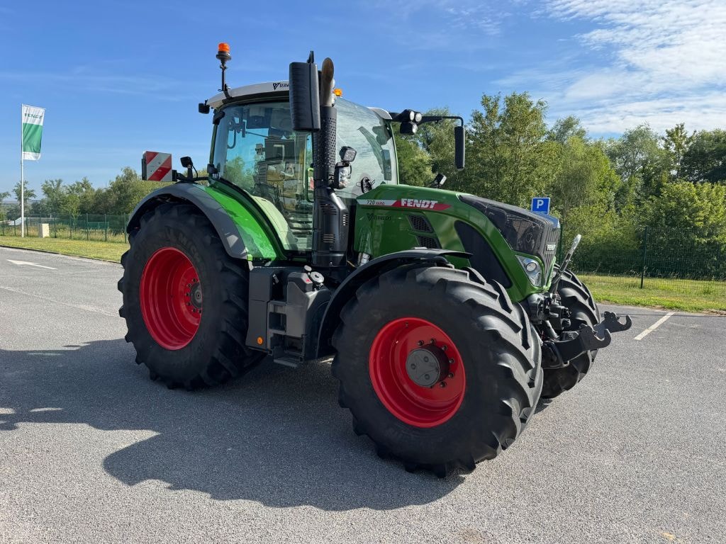 Tracteur FENDT 720 GEN 6 PROFI + S2 - photo slide 4