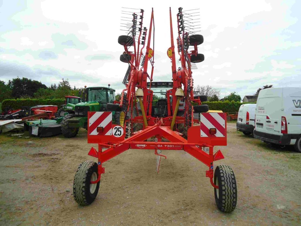 Andaineur KUHN GA 7301 - photo slide 13