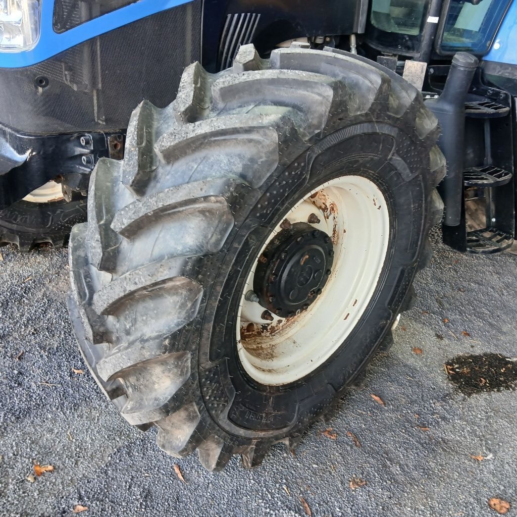 Tracteur NEW HOLLAND T5.105 - photo slide 7