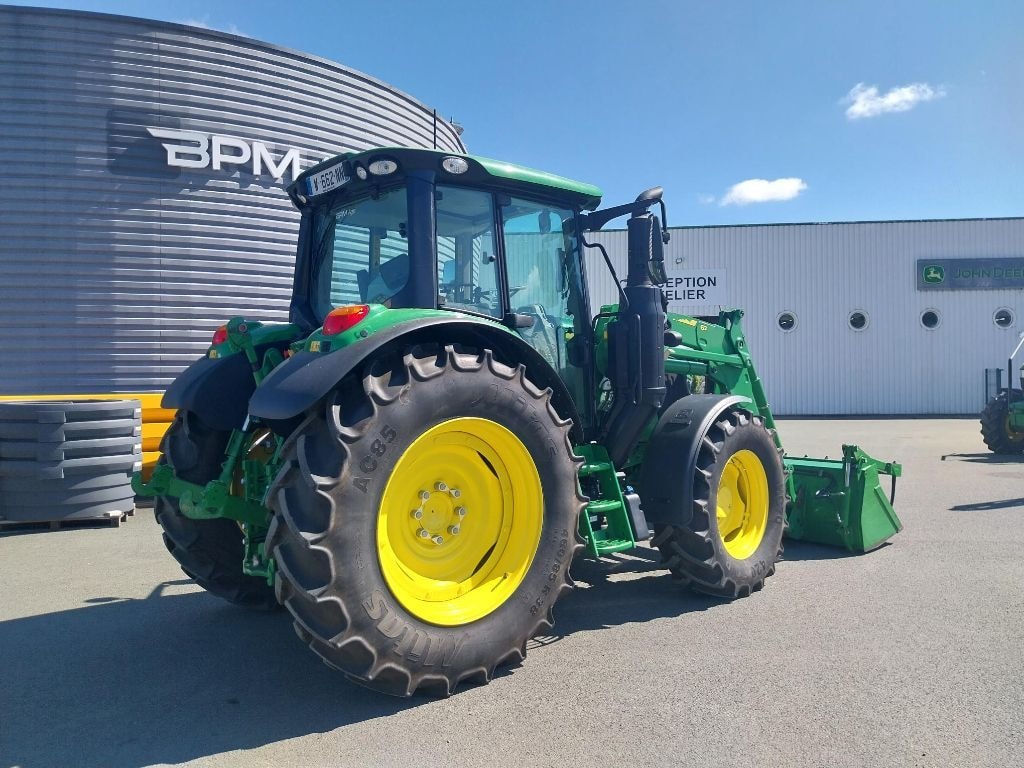 Tracteur JOHN DEERE 6110M - photo slide 13