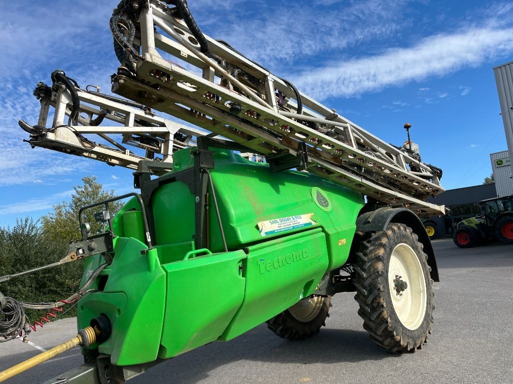 Pulverisateur TECNOMA TECNIS 4500 - photo slide 2