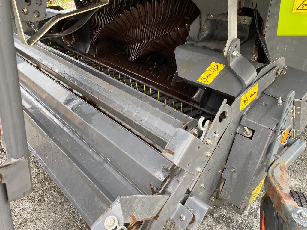 Presse enrubanneuse CLAAS Uniwrap Rollant 455 RC - photo slide 18
