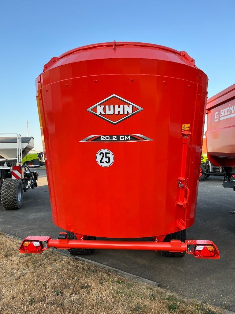 Melangeuse KUHN PROFILE 20.2 CM - photo slide 5