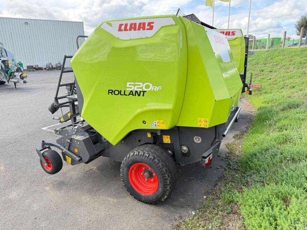 Presse balles rondes CLAAS ROLLANT 520 RF - photo slide 3