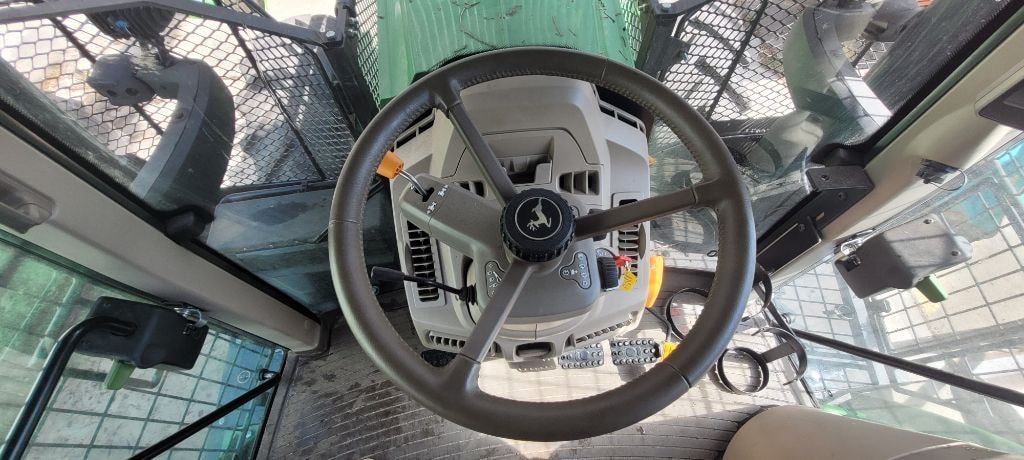 Tracteur forestier JOHN DEERE 6155M - photo slide 14