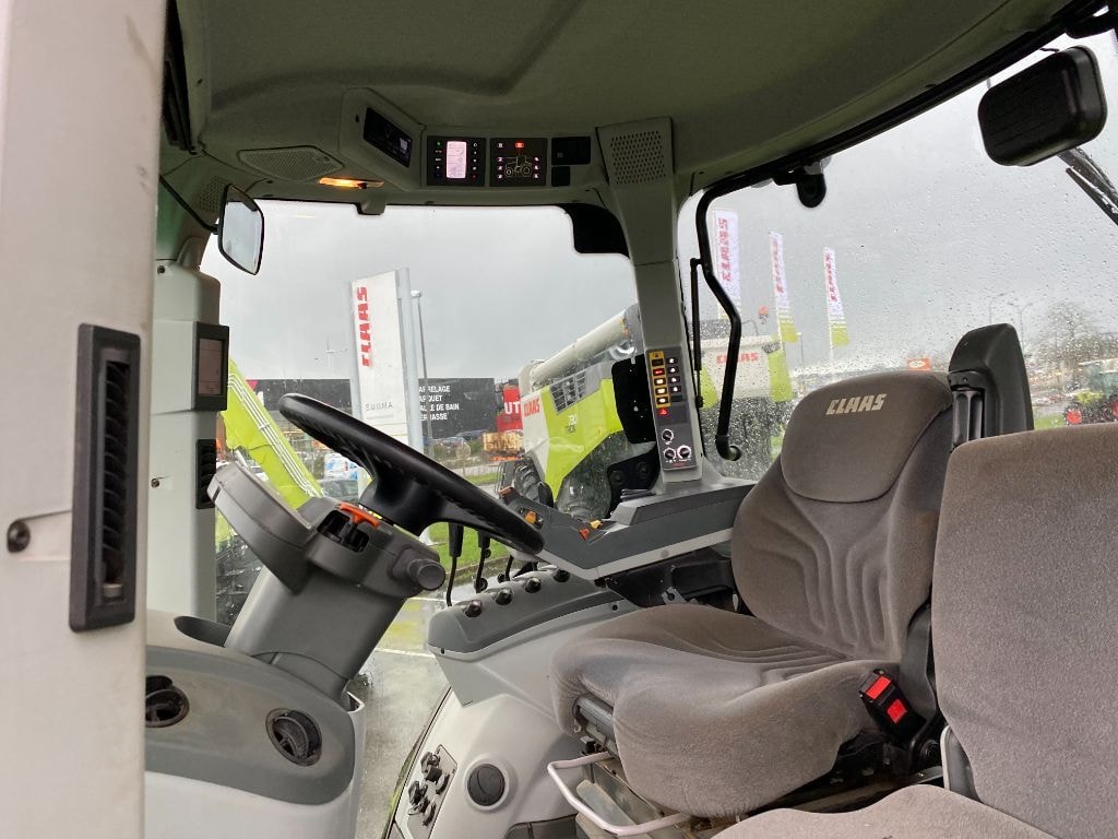 Tracteur CLAAS AXION 800 CIS - photo slide 12