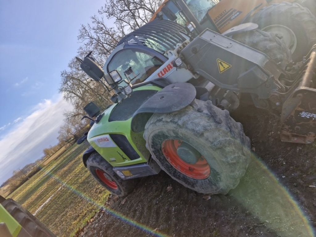 Telescopique CLAAS SCORPION 7055 - photo slide 1