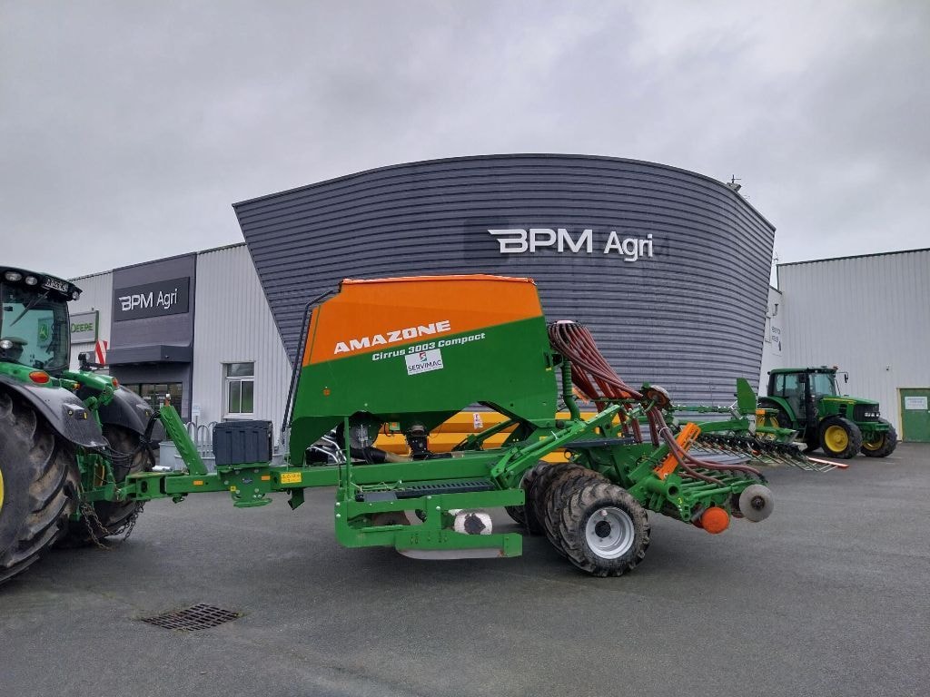 Semoir simplifié AMAZONE Cirrus 3003 compact - photo slide 2