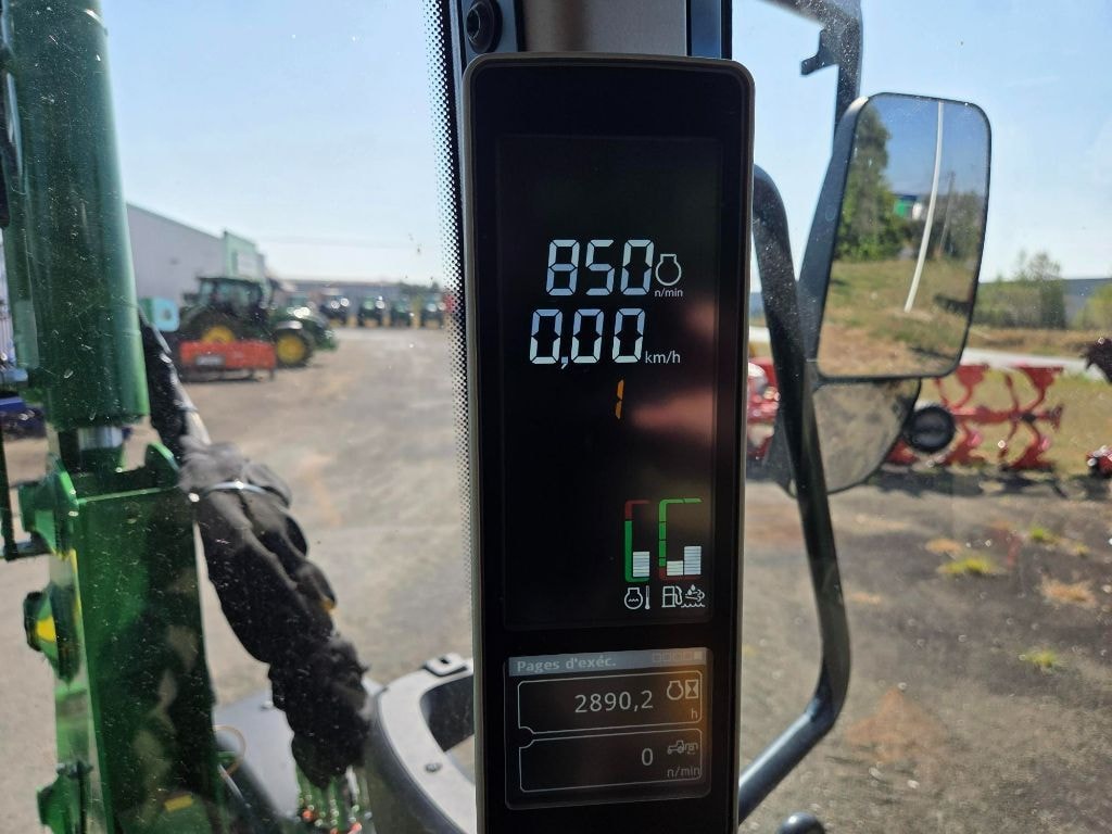 Tracteur JOHN DEERE 6145M - photo slide 9