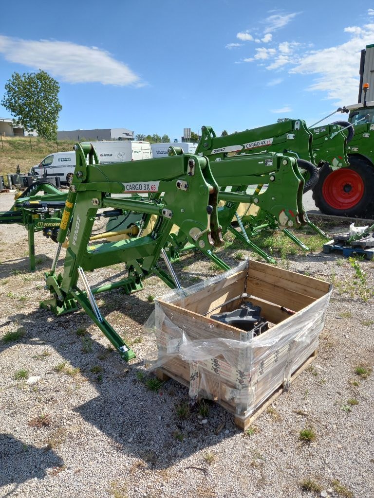 Chargeur Frontal FENDT 3 X 65 - photo slide 2