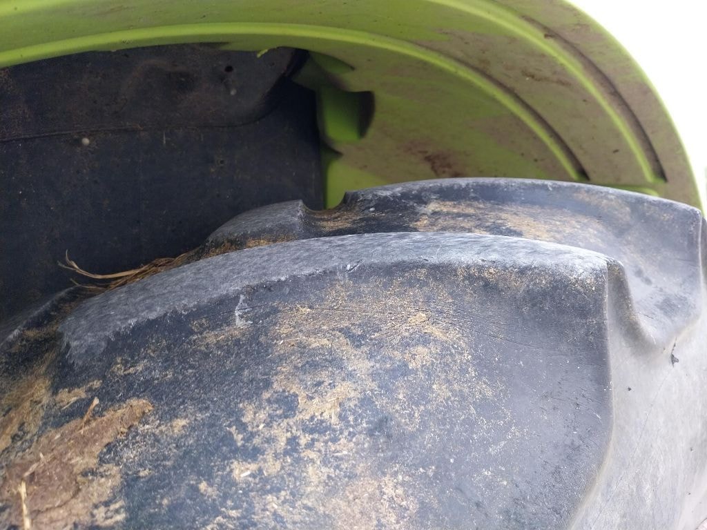 Tracteur chargeur CLAAS ARION 410 - photo slide 11