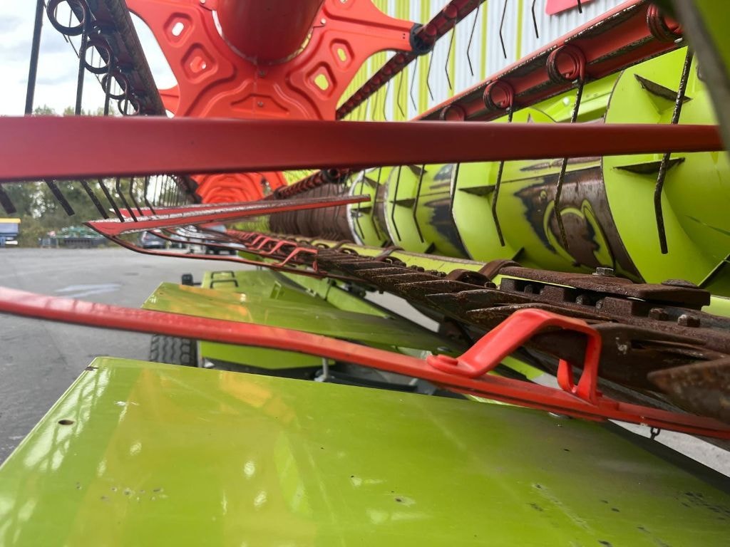 Moissonneuse CLAAS LEXION 750 - photo slide 24