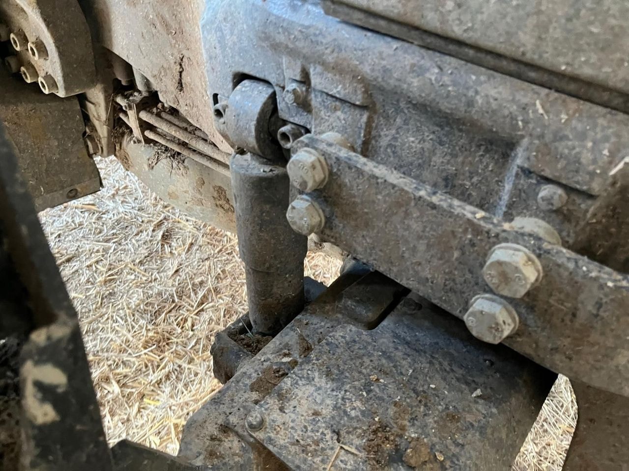 Tracteur VALTRA N 155 UNLIMITED - photo slide 8