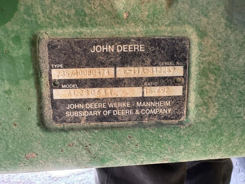 Tracteur JOHN DEERE 6130R - photo slide 13