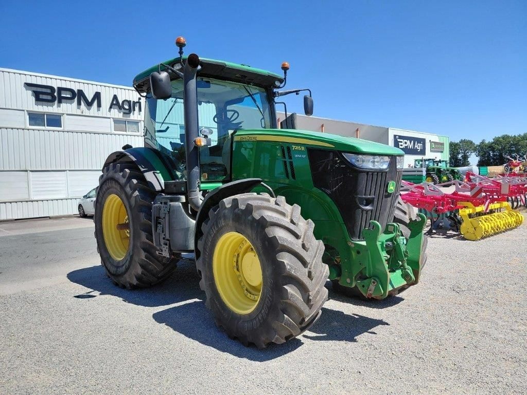 Tracteur JOHN DEERE 7215R - photo slide 1