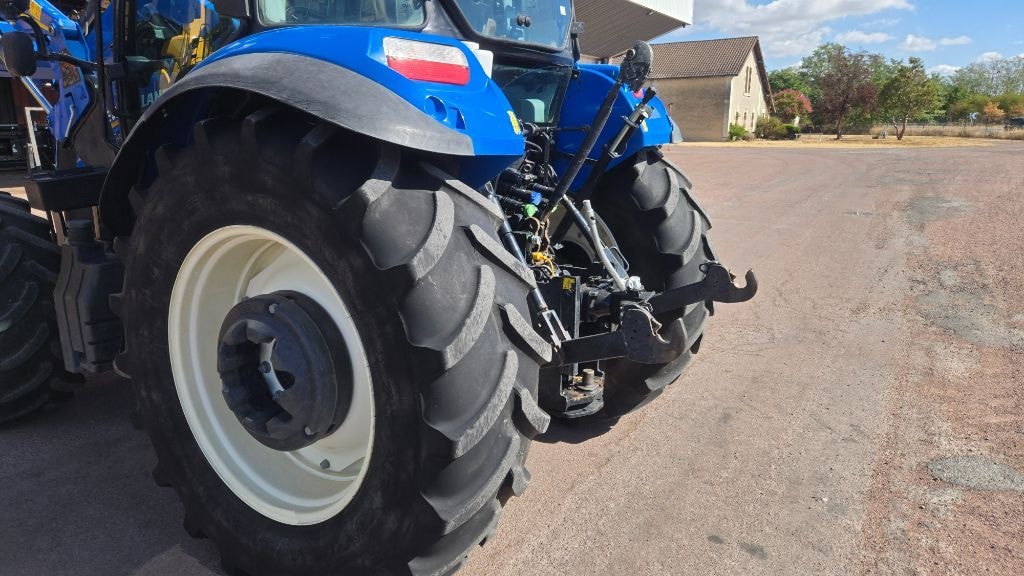Tracteur chargeur NEW HOLLAND T5.105 DC - photo slide 11
