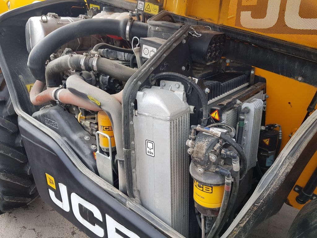 Telescopique JCB 531-70 - photo slide 27