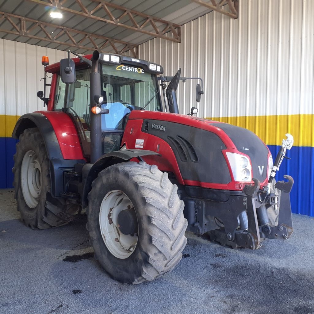 Tracteur VALTRA T163 - photo slide 2
