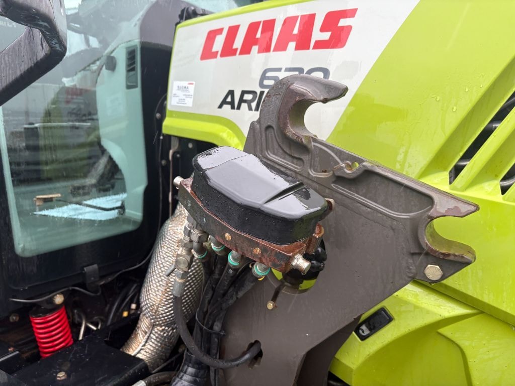 Tracteur CLAAS ARION 620 CMATIC - photo slide 8