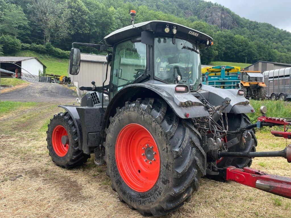 Tracteur CLAAS ARION 630 - photo slide 4