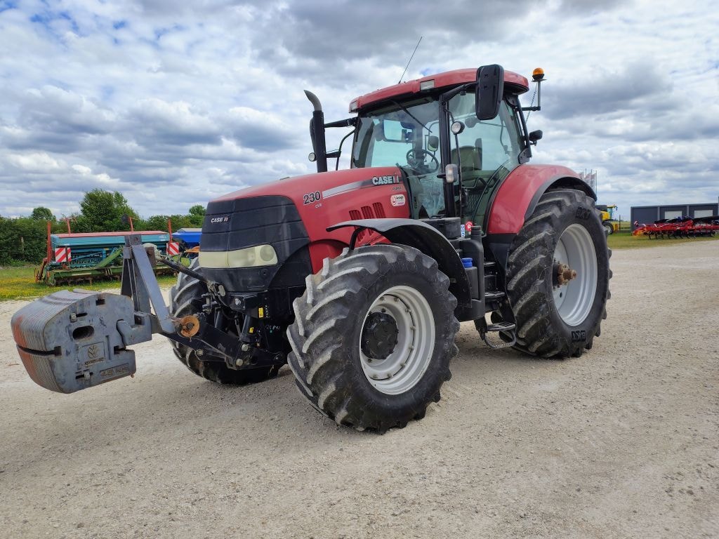Tracteur CASE IH PUMA CVX 230 - photo slide 1