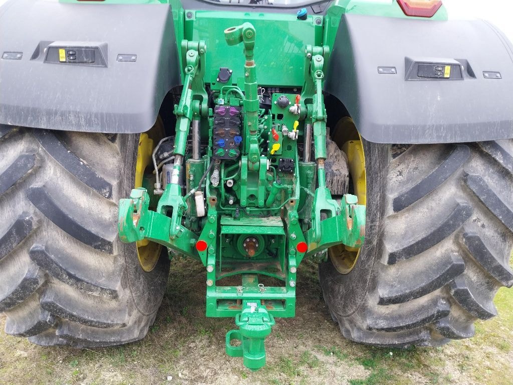 Tracteur JOHN DEERE 8R 370 - photo slide 12