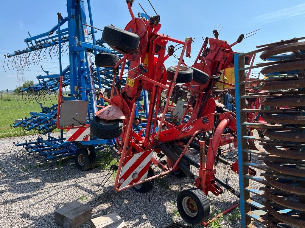 Faneuse KUHN GF 7902 - photo slide 1