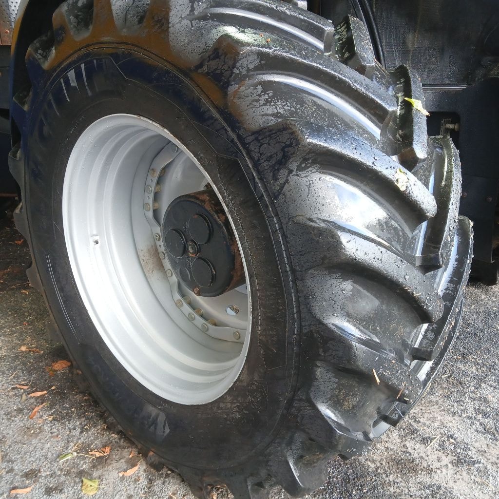 Tracteur NEW HOLLAND T8.410 - photo slide 9