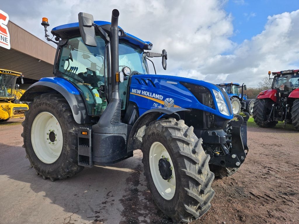 Tracteur NEW HOLLAND T6.145 DC - photo slide 19