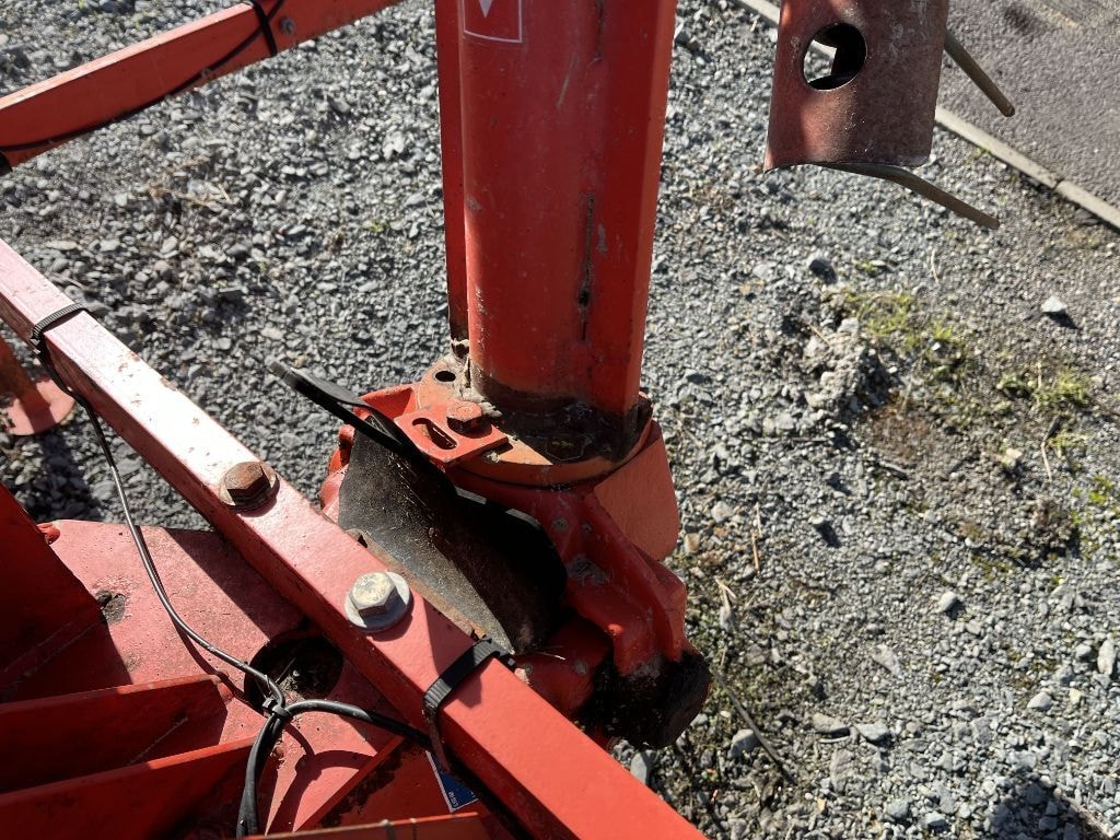 Faneuse KUHN GF 7601 - photo slide 11