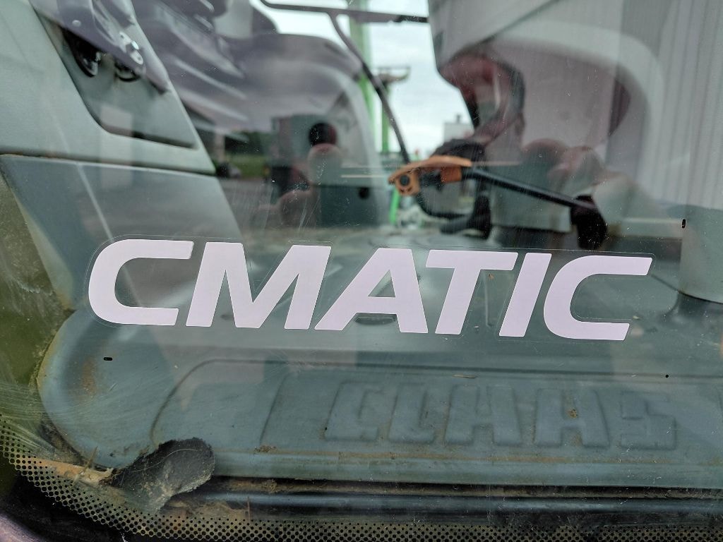 Tracteur CLAAS AXION 810 CMATIC (2) - photo slide 12
