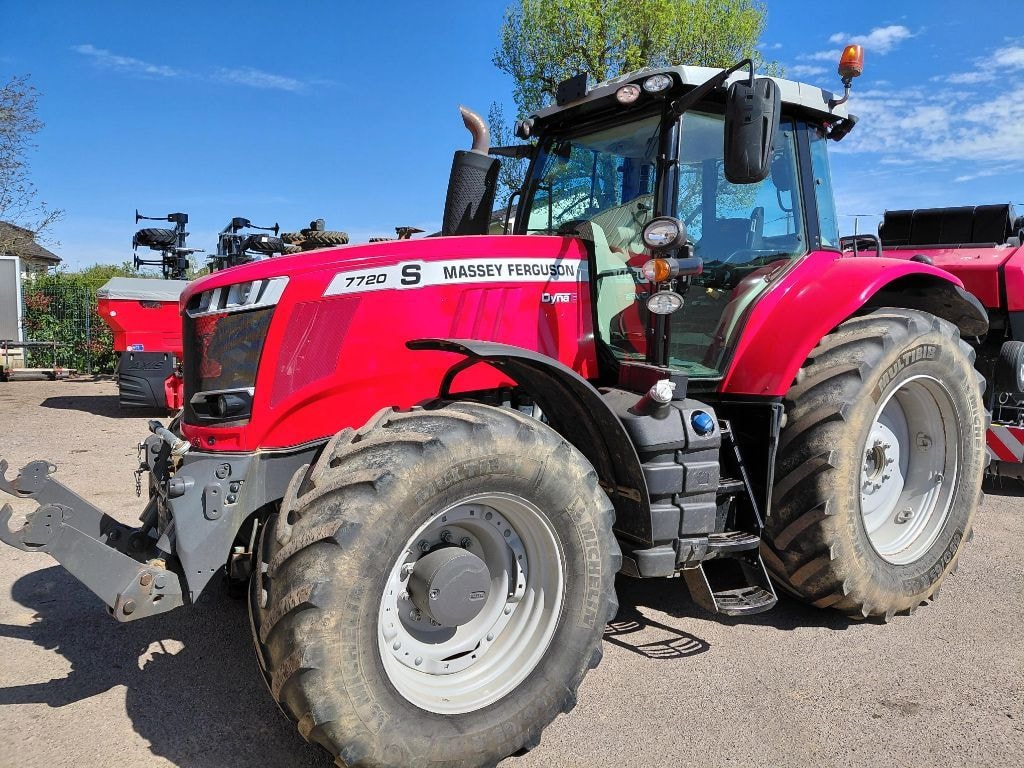 Tracteur MASSEY FERGUSON 7720 S D 6 EFFICIENT - photo slide 1
