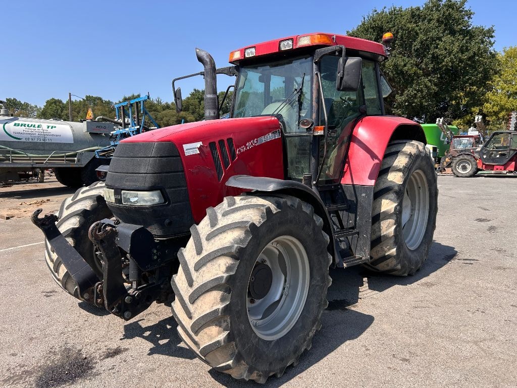 Tracteur CASE IH CVX 1135 - photo slide 1