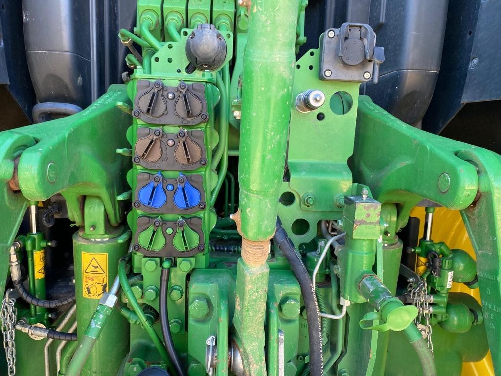 Tracteur JOHN DEERE 6195R - photo slide 13