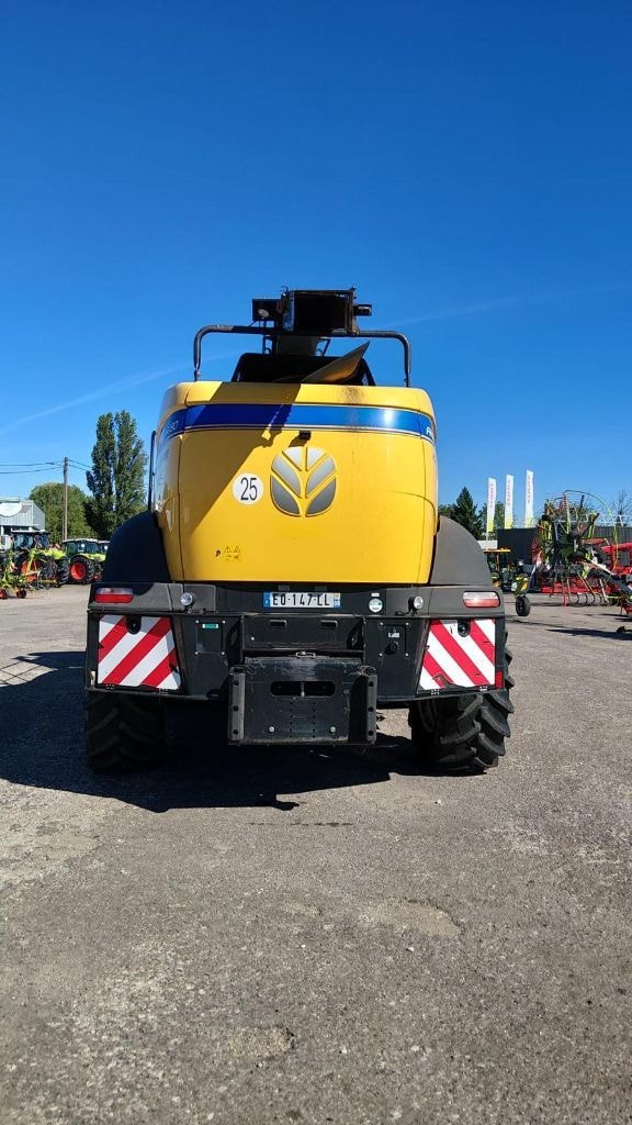 Ensileuse NEW HOLLAND FR480 - photo slide 21