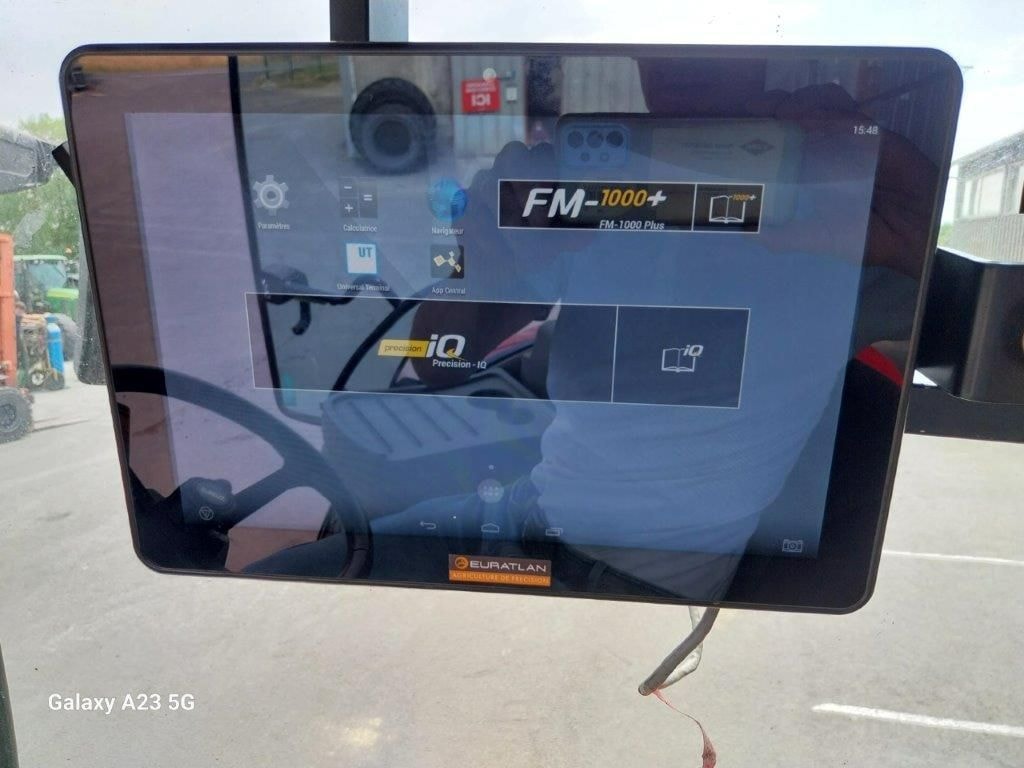 Tracteur CASE IH MAXXUM 125 X-LINE - photo slide 6