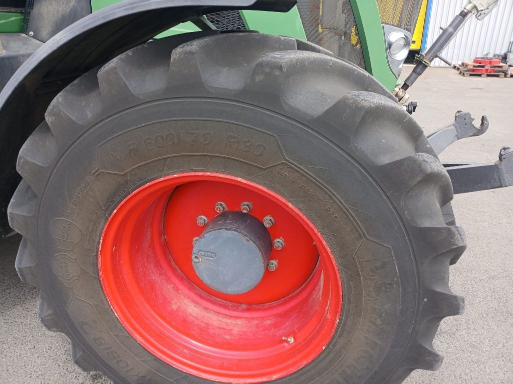 Tracteur FENDT 826 VARIO - photo slide 7