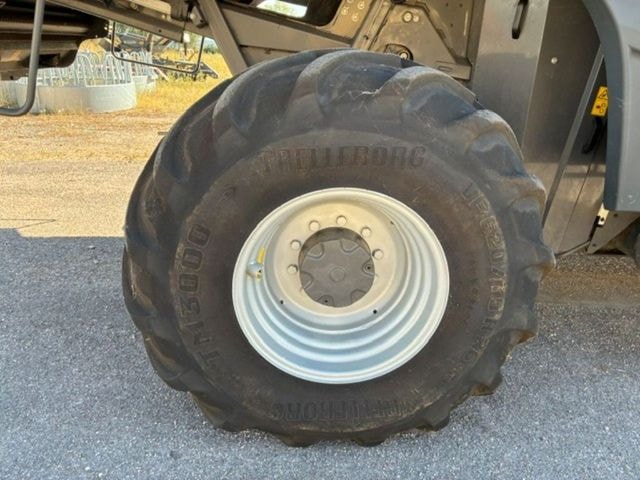 Moissonneuse MASSEY FERGUSON IDEAL 8 PL 4 RM - photo slide 9