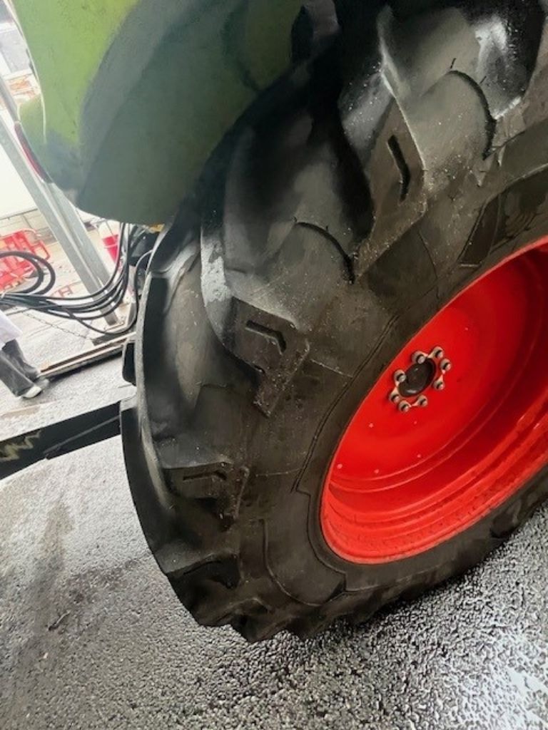 Tracteur CLAAS ARION 430 CIS - photo slide 10
