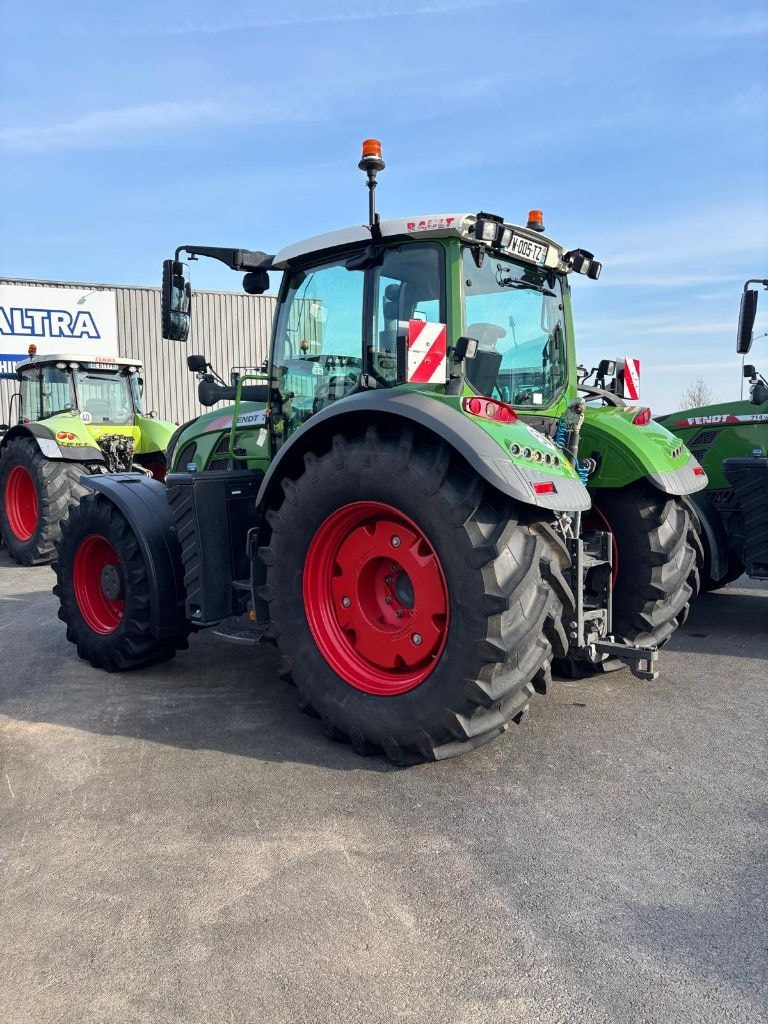 Tracteur FENDT 714 VARIO PROFI - photo slide 4