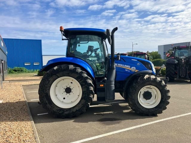 Tracteur NEW HOLLAND T6.155 - photo slide 2