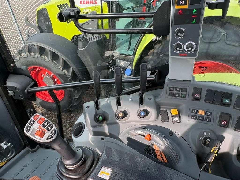 Tracteur CLAAS ARION 450 PANORAMIC - photo slide 4