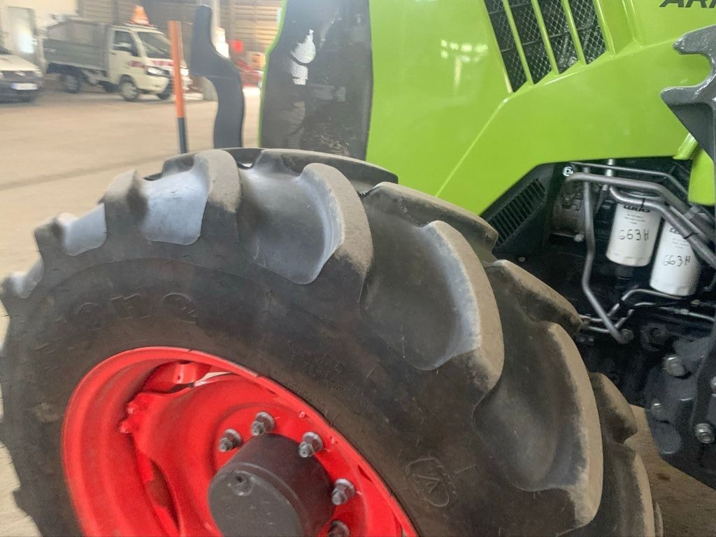 Tracteur CLAAS ARION 410 - STAGE V T - photo slide 8