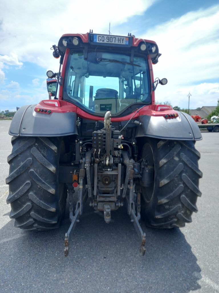 Tracteur chargeur VALTRA N 175 DIRECT - photo slide 8