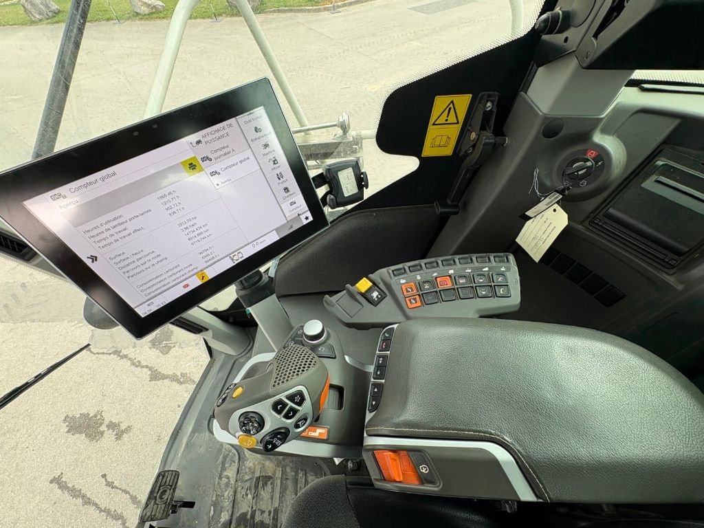 Ensileuse CLAAS Jaguar 970 - photo slide 11