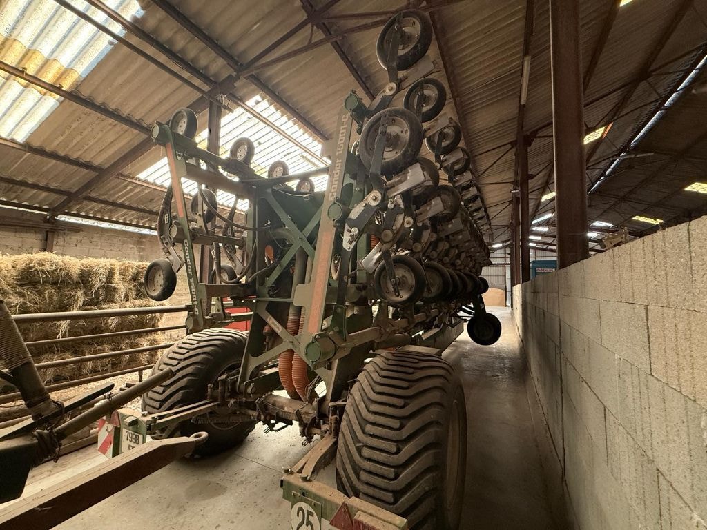 Semoir simplifié AMAZONE Condor 15 001 C - photo slide 4