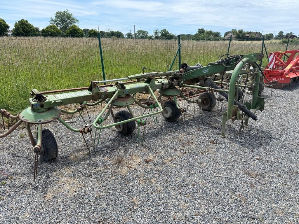 Faneuse KRONE KW 6.70/6 - photo slide 6