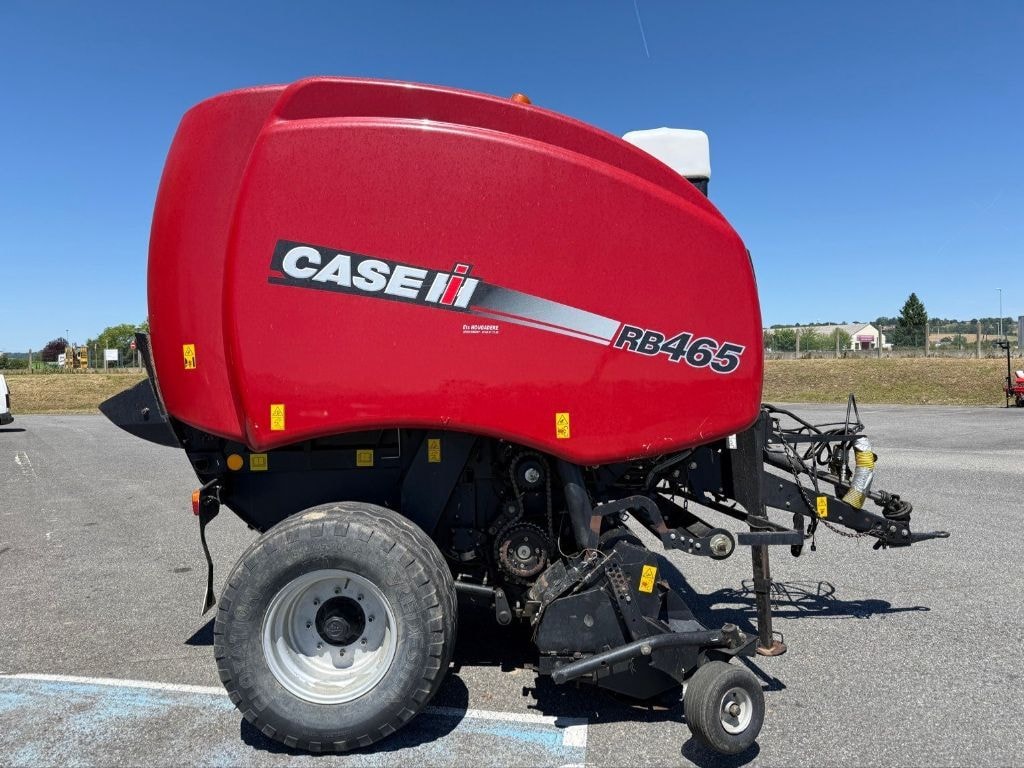 Presse balles rondes CASE IH RB 465 RC - photo slide 6