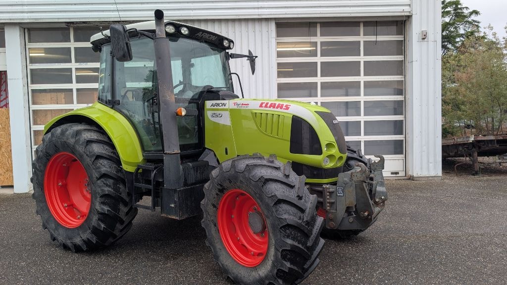Tracteur CLAAS ARION 620 CIS - photo slide 1