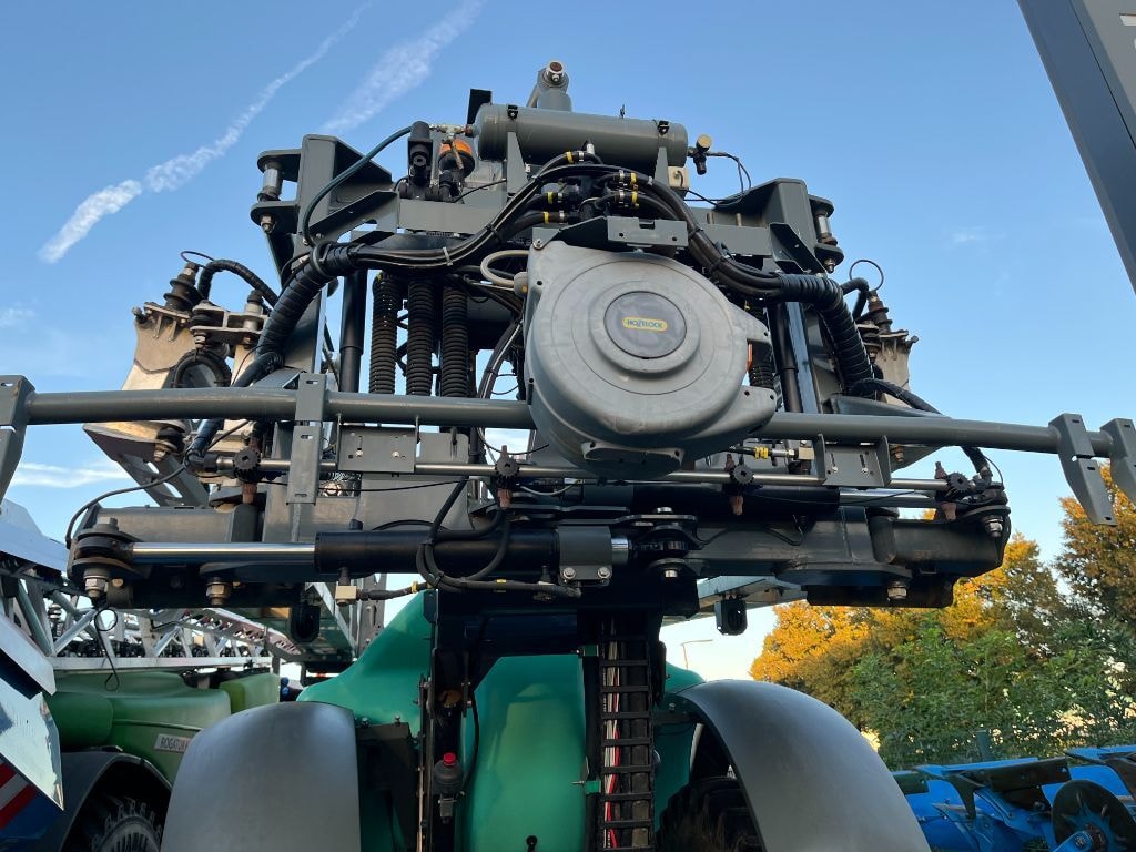 Pulverisateur BERTHOUD VANTAGE 43 - photo slide 16